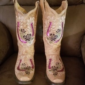 Beautiful Corral Boots